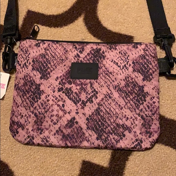 🆕 PINK crossbody - Picture 2 of 3